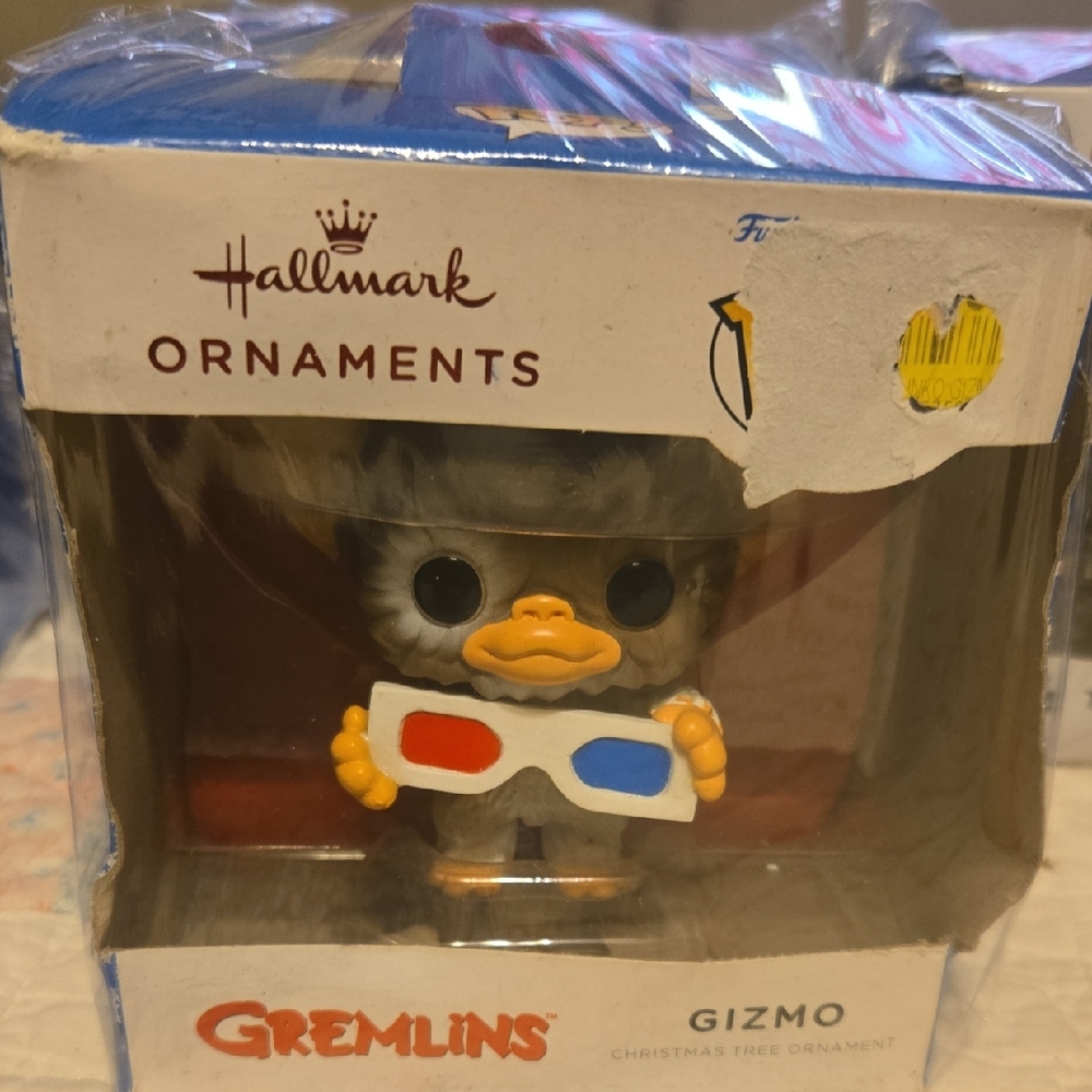 Hallmark Gremlins Gizmo with 3D Glasses Ornament